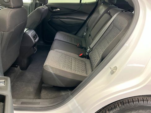 Used 2024 Chevrolet Equinox LT image 22