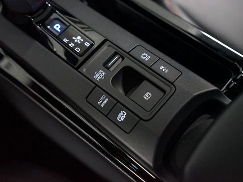 New 2026 Toyota Prius Plug-In Hybrid image 24