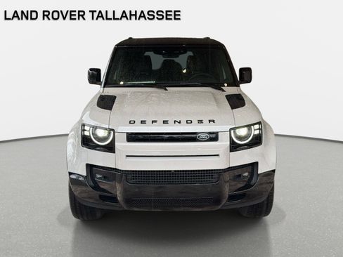 New 2026 Land Rover Defender 110 X-Dynamic SE AWD/4WD image 2