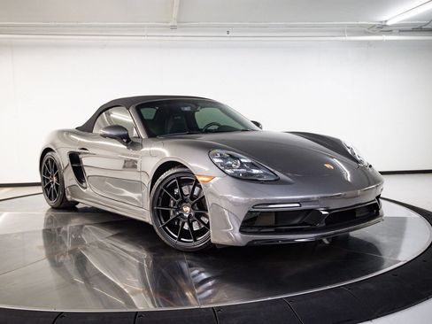 Certified 2025 Porsche 718 Boxster GTS RWD image 9
