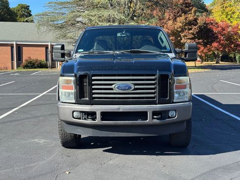 Used 2009 Ford F350 Harley-Davidson image 3