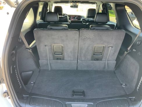 Certified 2024 Dodge Durango GT RWD image 8
