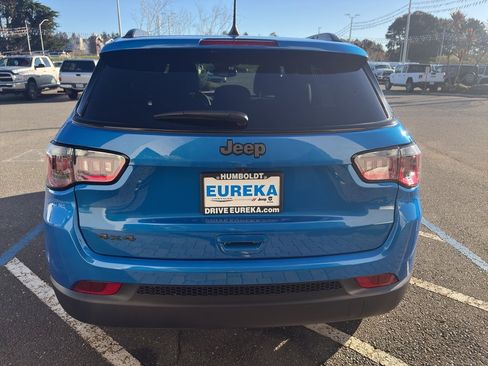 New 2026 Jeep Compass Latitude image 18