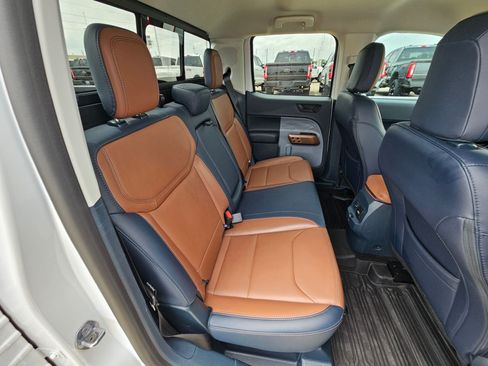 Used 2024 Ford Maverick Lariat FWD image 31