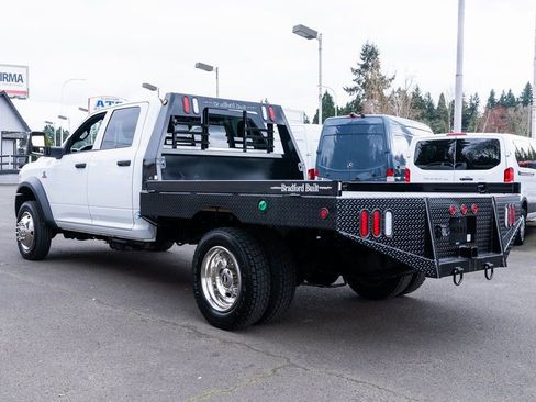 Used 2024 RAM 5500 Tradesman w/ Chrome Appearance Group image 4
