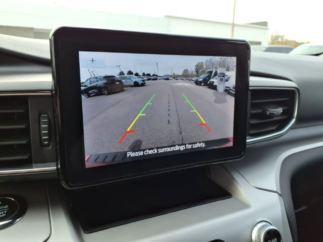 Certified 2020 Ford Explorer XLT w/ Equipment Group 202A AWD/4WD image 19