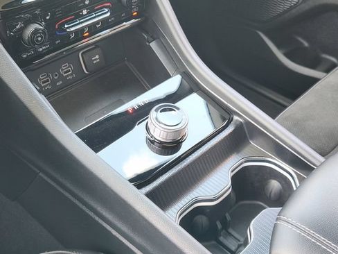 Certified 2025 Jeep Grand Cherokee Altitude RWD image 20