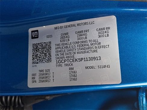 Used 2023 Chevrolet Colorado LT w/ LT Convenience Package II image 30