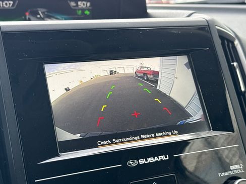 Used 2024 Subaru Forester Premium image 21