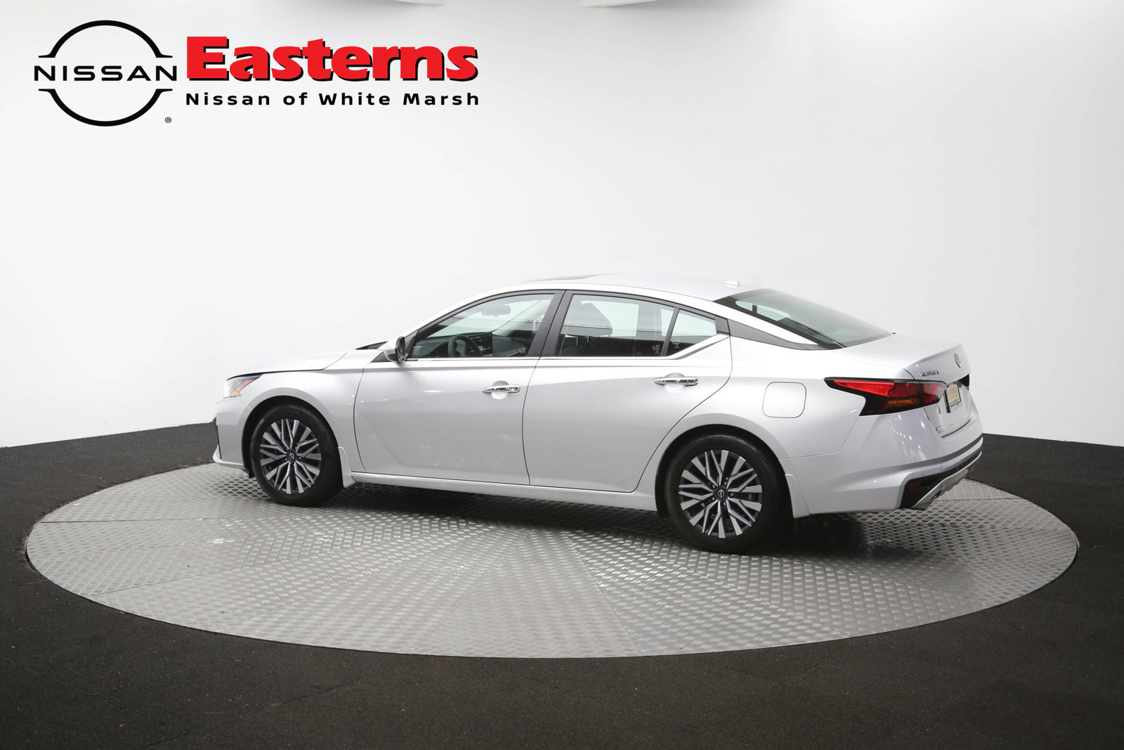 Used 2024 Nissan Altima 2.5 SV w/ SV Premium Package FWD image 62