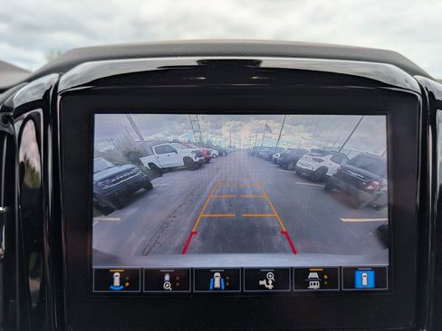 Used 2023 Chevrolet Traverse RS w/ LPO, Floor Liner Package AWD/4WD image 21
