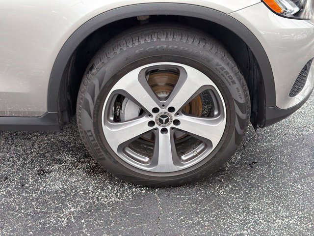 Used 2019 Mercedes-Benz GLC 300 image 10