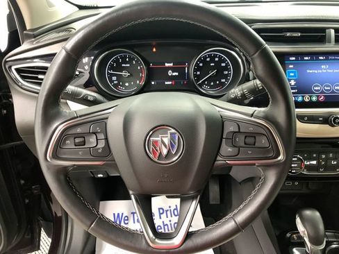 Used 2021 Buick Encore GX Essence w/ Experience Buick Package FWD image 28