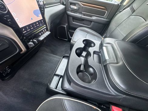 Used 2024 RAM 2500 Laramie w/ Safety Group AWD/4WD image 21