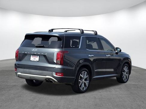 Used 2022 Hyundai Palisade SEL w/ Premium Package FWD image 4