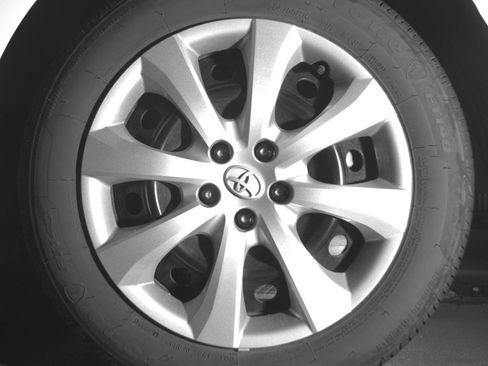 Used 2025 Toyota Corolla LE FWD image 14