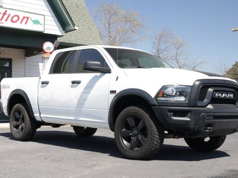 Used 2020 RAM 1500 Classic Warlock AWD/4WD image 6