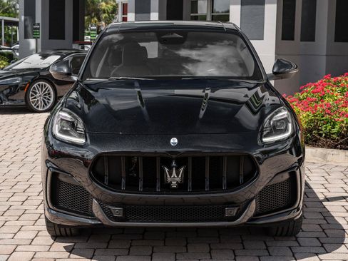 Used 2023 Maserati Grecale Trofeo AWD/4WD image 21