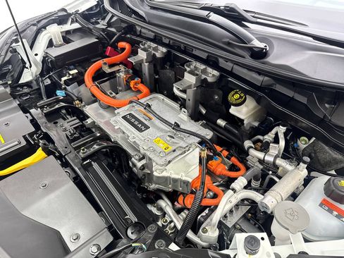 Used 2024 Nissan Ariya AWD image 76