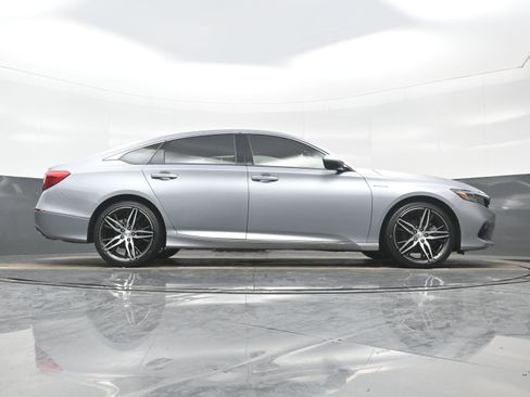 Used 2022 Honda Accord Touring image 33