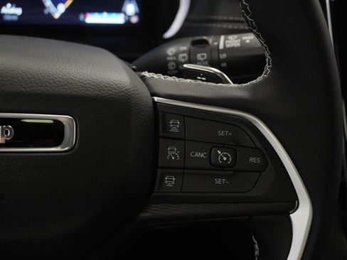 New 2026 Jeep Grand Cherokee L 4WD image 28