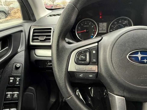 Used 2018 Subaru Forester 2.5i Premium w/ All-Weather Package image 19