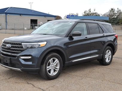 Used 2024 Ford Explorer XLT w/ Equipment Group 202A