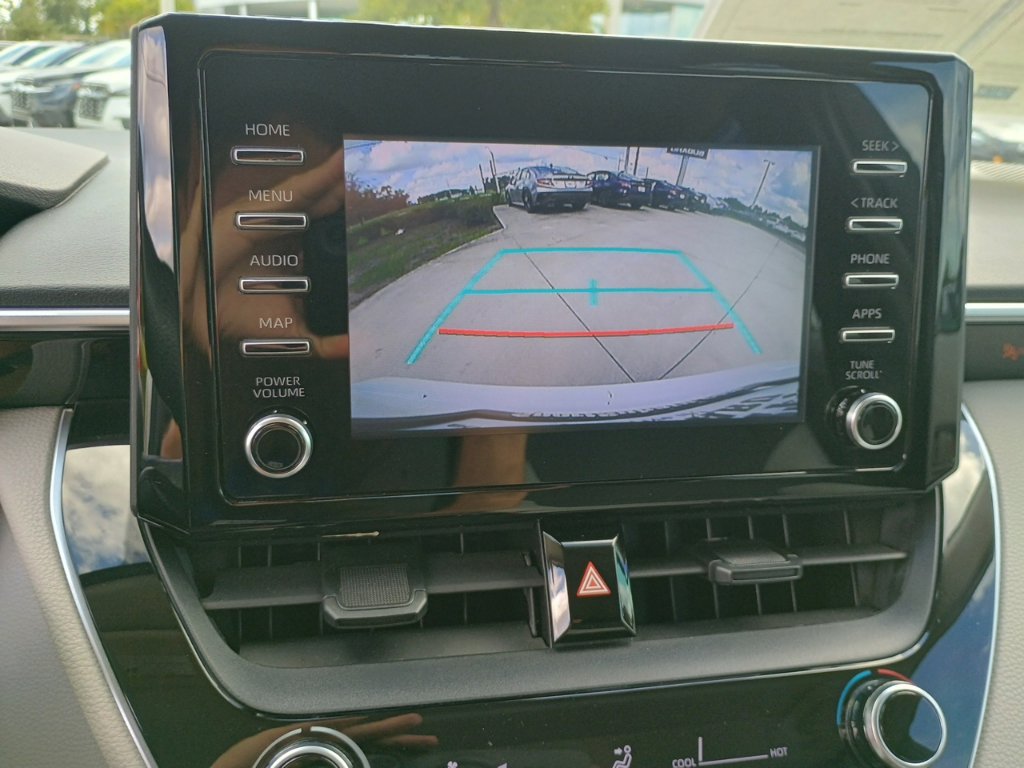 Used 2020 Toyota Corolla L FWD image 29