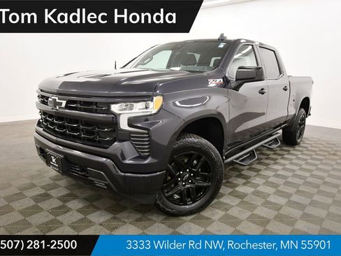 Used 2022 Chevrolet Silverado 1500 RST image 1