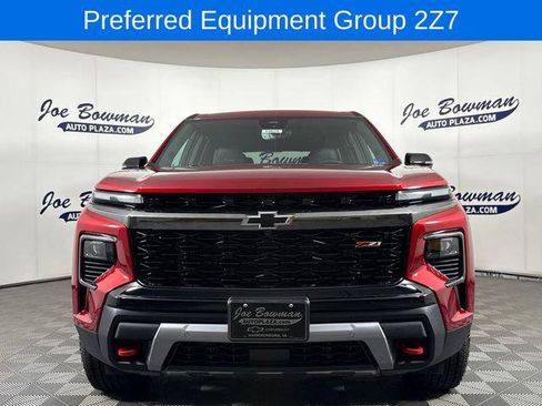 New 2026 Chevrolet Traverse Z71 w/ Enhanced Driving Package AWD/4WD image 3