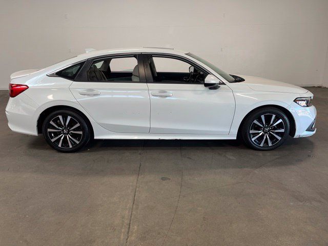 Used 2024 Honda Civic EX image 2