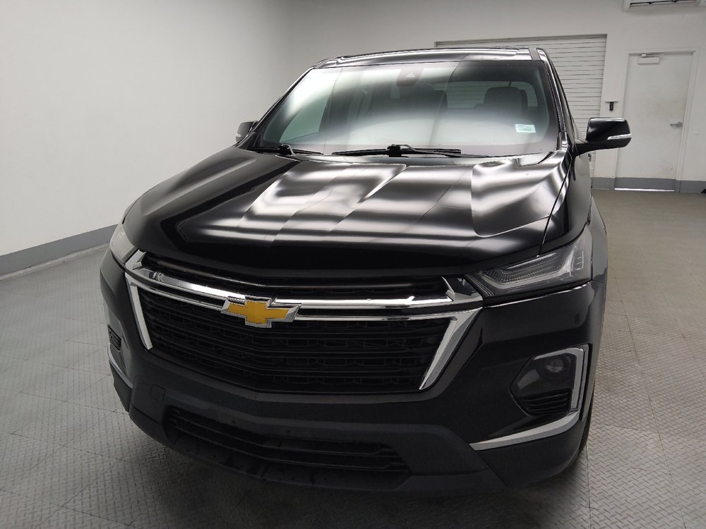 Used 2023 Chevrolet Traverse LS w/ Safety Package FWD image 15