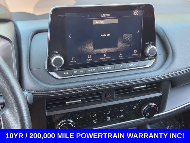 Used 2023 Nissan Rogue S AWD/4WD image 23