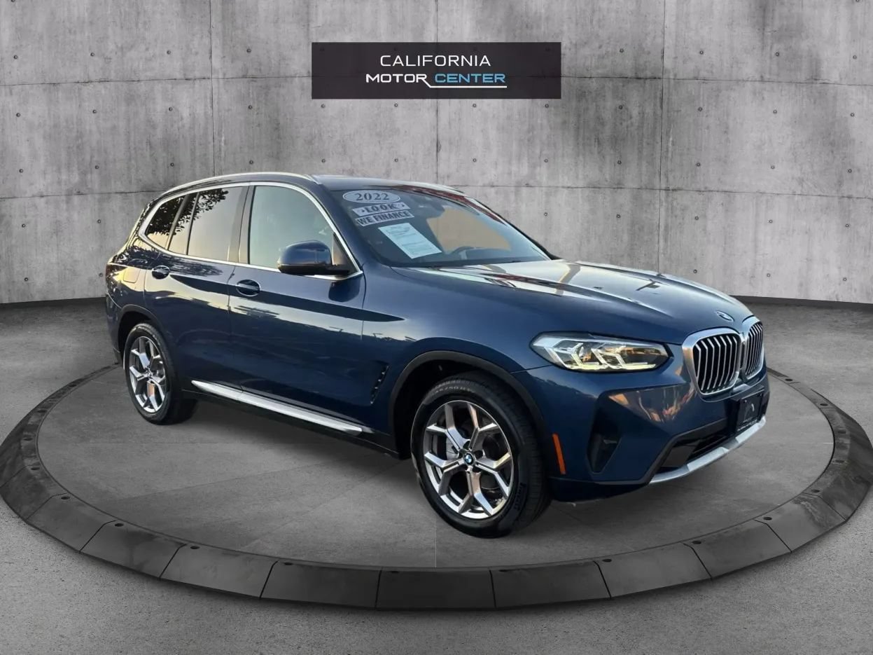 Used 2022 BMW X3 xDrive30i w/ Convenience Package AWD/4WD image 1