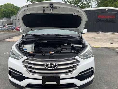 Used 2017 Hyundai Santa Fe Sport AWD/4WD image 11