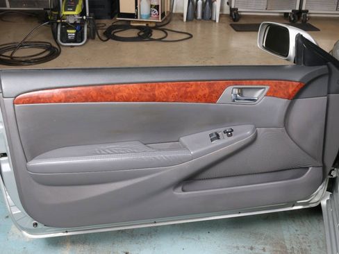 Used 2006 Toyota Solara SLE FWD image 27