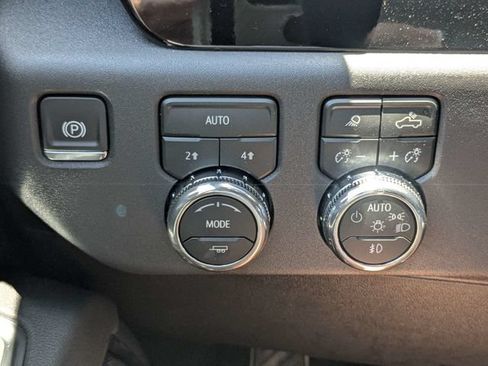 New 2026 GMC Sierra 1500 SLT w/ SLT Premium Plus Package AWD/4WD image 25