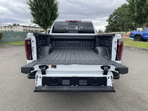 New 2025 GMC Sierra 2500 AT4X w/ AT4X AEV Edition image 63