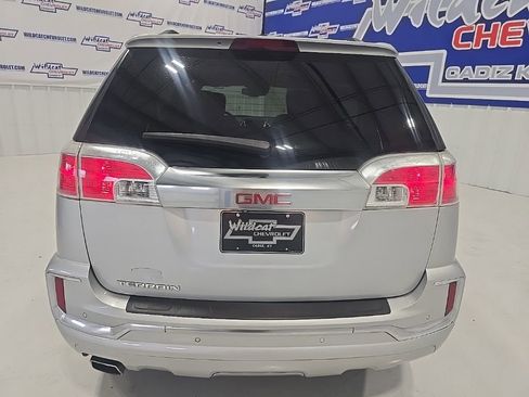 Used 2016 GMC Terrain Denali image 6