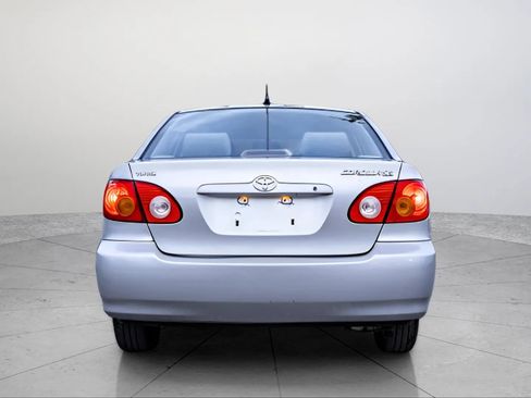 Used 2004 Toyota Corolla LE FWD image 3