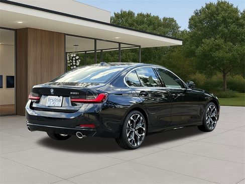 New 2026 BMW 330i Sedan w/ Premium Package image 8