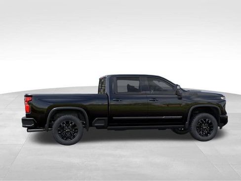 New 2026 Chevrolet Silverado 2500 High Country w/ High Country Premium Package AWD/4WD image 5