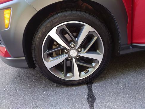 Used 2019 Hyundai Kona Ultimate AWD/4WD image 29