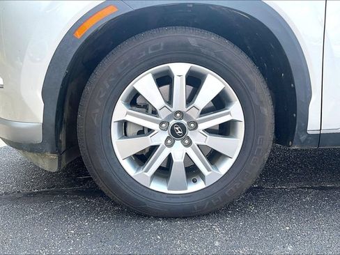 Used 2023 Hyundai Palisade SEL FWD image 4