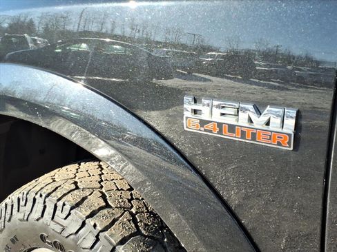 Used 2018 RAM 2500 Laramie w/ Snow Chief Group image 10