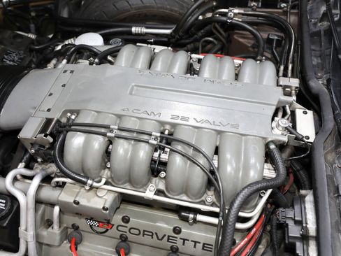 Used 1990 Chevrolet Corvette ZR-1 RWD image 67