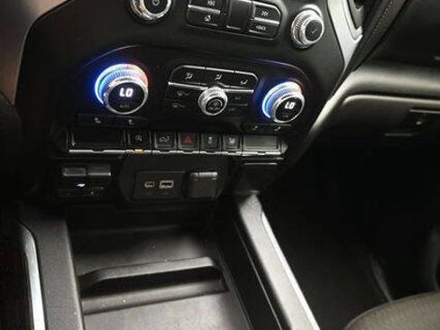 Used 2021 GMC Sierra 1500 Elevation image 23