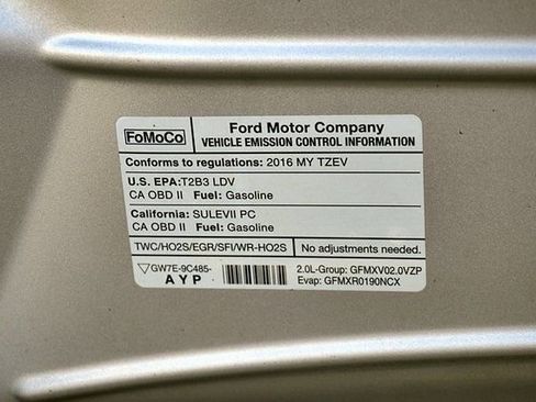Used 2016 Ford C-MAX Energi SEL image 32