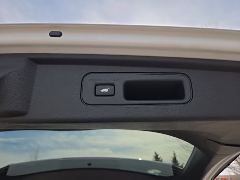 New 2026 Honda Odyssey Elite image 53