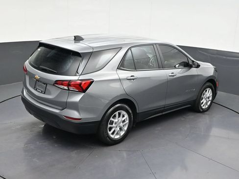 Used 2024 Chevrolet Equinox LS FWD image 21